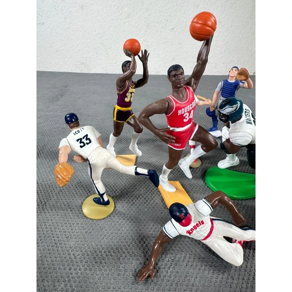 Vintage Sports Action Figure Lot Starting Lineup Olajuwon Watters Brett Mixed